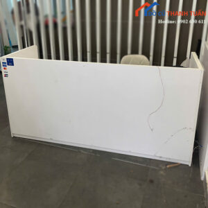 Quầy Lễ Tân Cũ Mặt Rộng Nhiều Hộc Lưu Trữ
