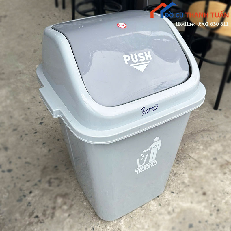 thung-rac-nhua-cu-nhieu-mau-1 Thùng Rác Nhựa Cũ (Nhiều Mẫu)