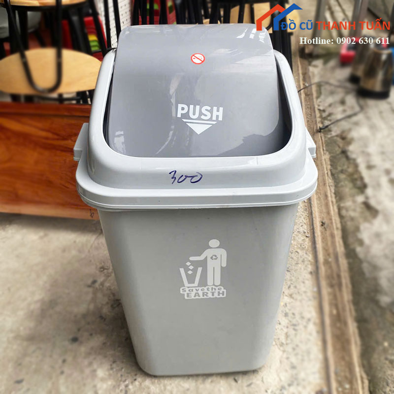 thung-rac-nhua-cu-nhieu-mau-6 Thùng Rác Nhựa Cũ (Nhiều Mẫu)