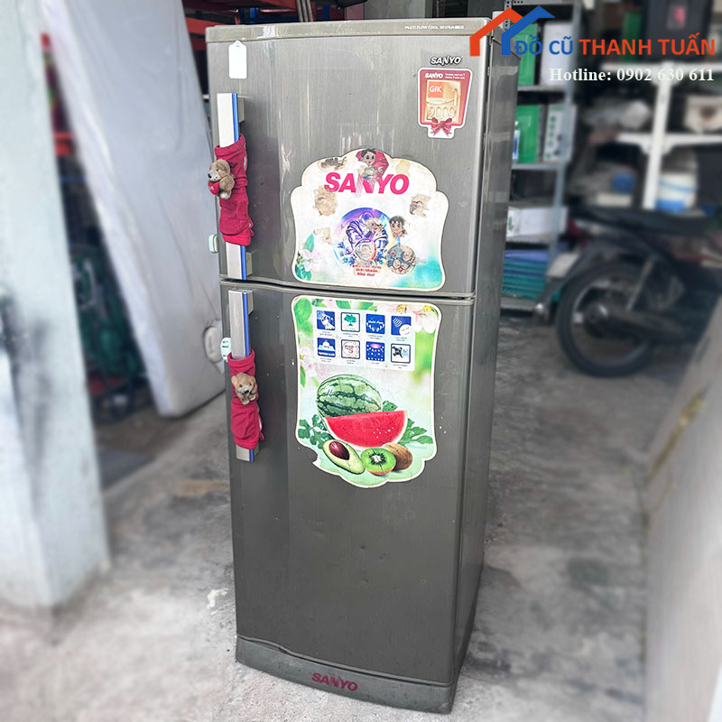 tu-lanh-sanyo-2-canh-cu-hoat-dong-tot-3 Tủ Lạnh Sanyo 2 Cánh Cũ Hoạt Động Tốt