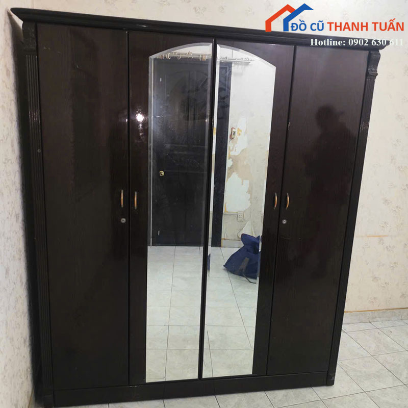 Tủ Quần Áo 4 Cánh Có Gương Cũ Ngang 1m7