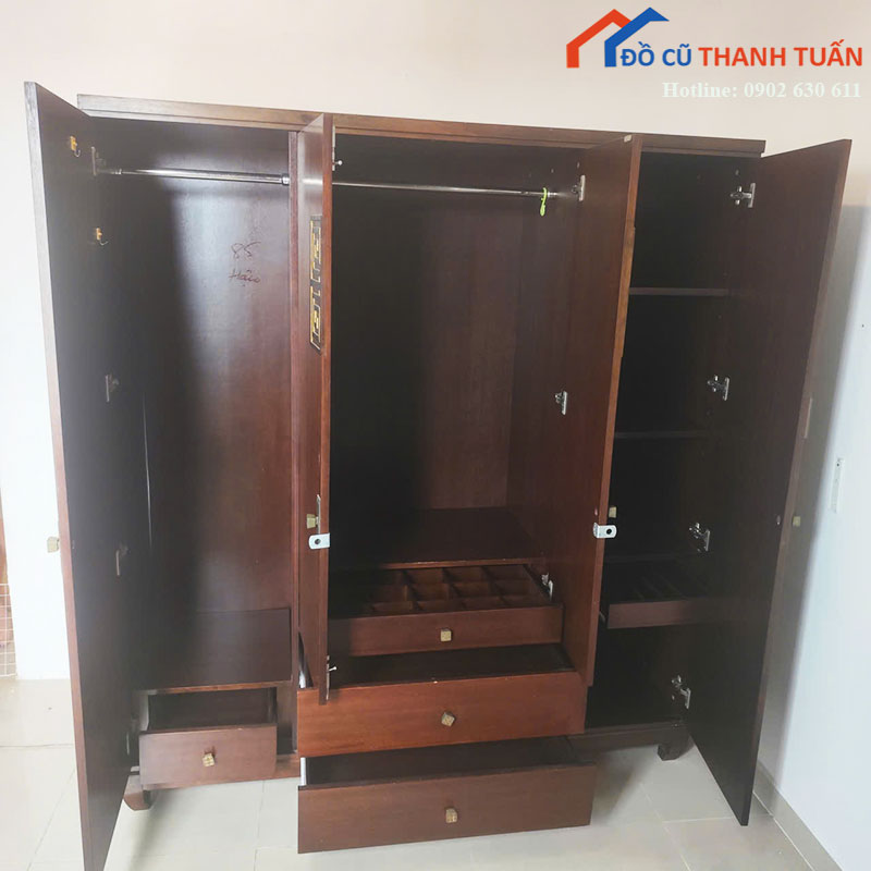 tu-quan-ao-cu-1m8-4-canh-dang-lon-3 Tủ Quần Áo Cũ 1m8 4 Cánh Dáng Lớn