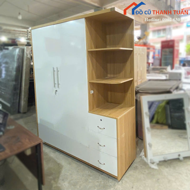 Tủ Quần Áo Gỗ Cánh Trắng Phối Kệ Mới 99%