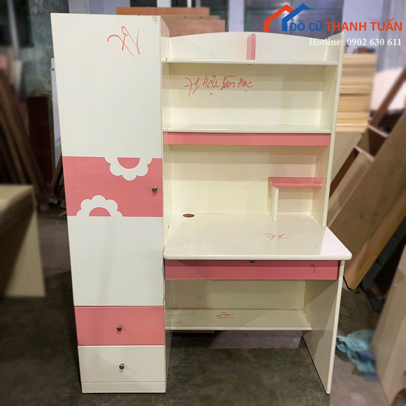 Bàn Học Cũ Liền Kệ Sách Màu Trắng Hồng Có Hộc Tủ