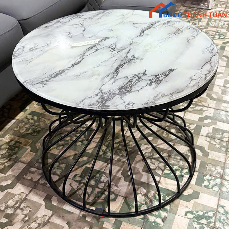 Bàn Sofa Tròn Mới 99% Mặt Vân Đá Chân Sắt Uốn Cong