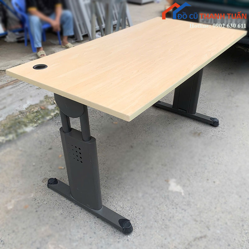 ban-van-phong-cu-1m4-mat-go-chan-sat-chu-l-1-1 Thanh Lý Đồ Nội Thất Cũ - Chuyên Mua Bán Bàn Ghế Cũ Giá Tốt Nhất