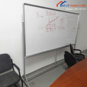Bảng Viết Bút Lông Cũ Có Chân Đứng