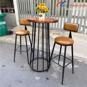 Bộ Bàn Ghế Bar Mới 99% Khung Sắt Mặt Gỗ Cao Su