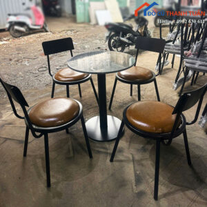 Bộ Bàn Ghế Cafe Đáy Tròn Bọc Nệm Mới 99%