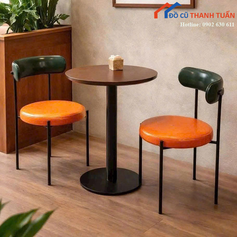 Bộ Bàn Ghế Cafe Tựa Cong Mới 99% Khung Sắt Gọn Đẹp