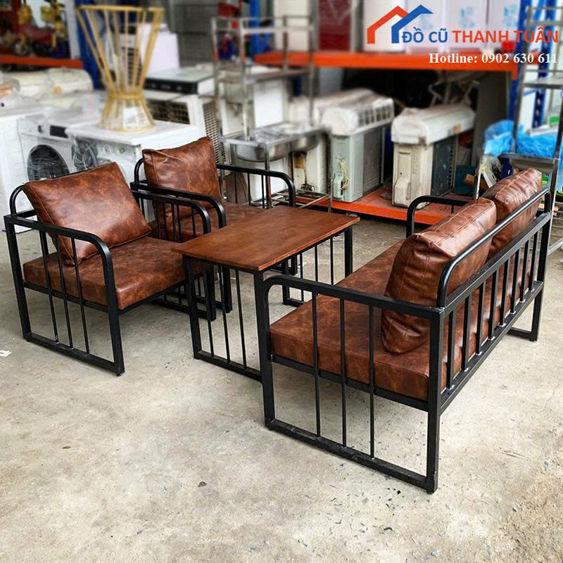 Bộ Bàn Ghế Sofa Khung Sắt Mới 99% Bọc Da Màu Nâu