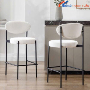 Ghế Bar Mê Tựa Nệm Mới 99% Khung Sắt Đen