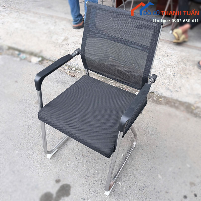 ghe-chan-quy-cu-lung-luoi-mau-den-3 Ghế Chân Quỳ Cũ Lưng Lưới Màu Đen