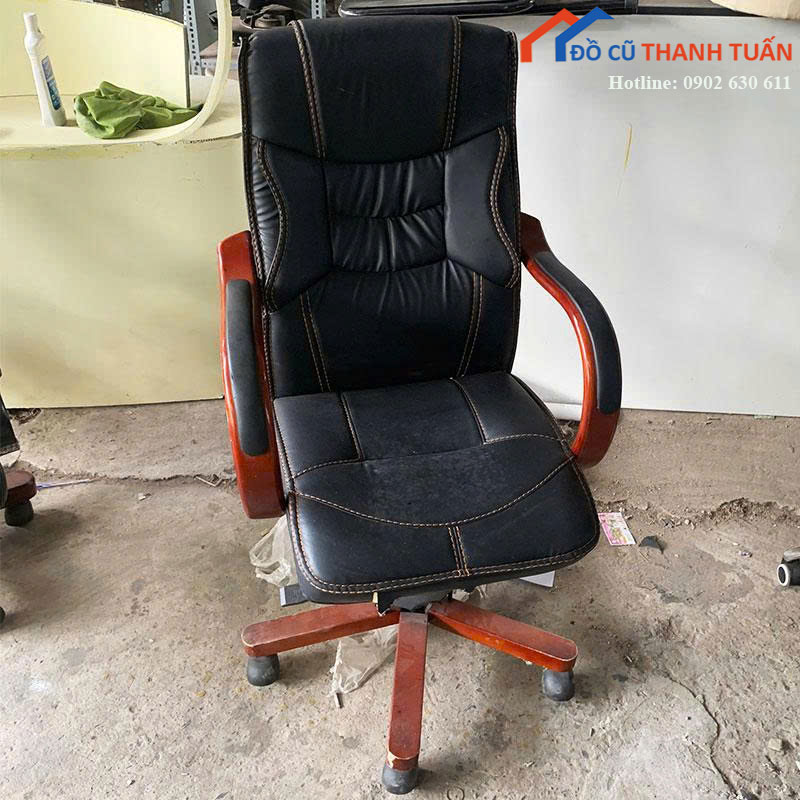 ghe-giam-doc-cu-lung-cao-boc-da-chan-xoay-3 Ghế Giám Đốc Cũ Lưng Cao Bọc Da Chân Xoay