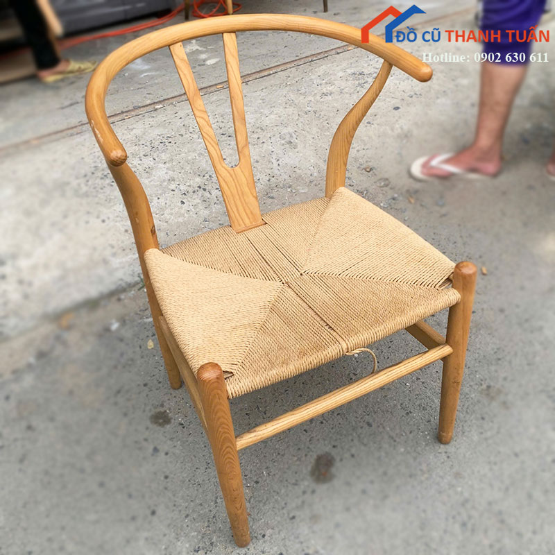 ghe-go-dan-day-cu-lung-cong-1 Ghế Gỗ Đan Dây Cũ Lưng Cong