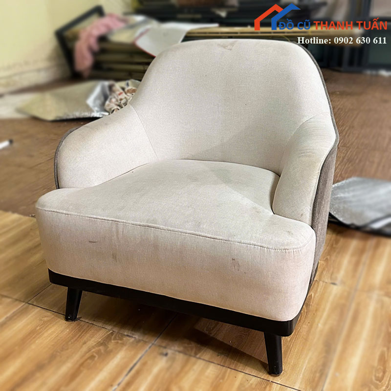 ghe-sofa-don-cu-boc-vai-kem-dem-day-em-ai-2 Ghế Sofa Đơn Cũ Bọc Vải Kem Đệm Dày Êm Ái