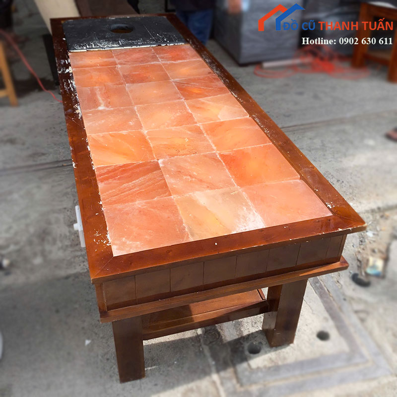 giuong-da-muoi-himalaya-cu-co-ke-duoi-2 Giường Đá Muối Himalaya Cũ Có Kệ Dưới