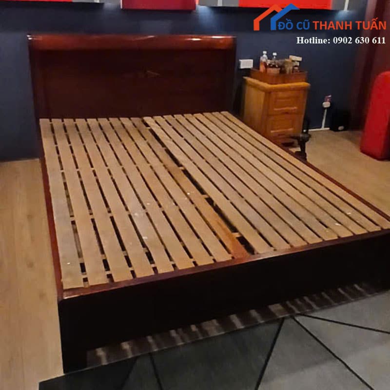 giuong-go-cu-dat-thanh-nan-thoang-phia-duoi-2 Giường Gỗ Cũ Dát Thanh Nan Thoáng Phía Dưới