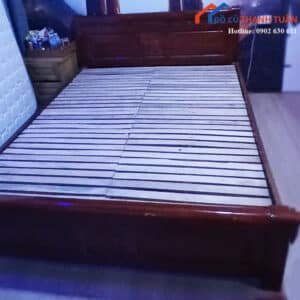 Giường Ngủ Gỗ Cũ 1m6 Đầu Giường Chạm Ô Trang Trí