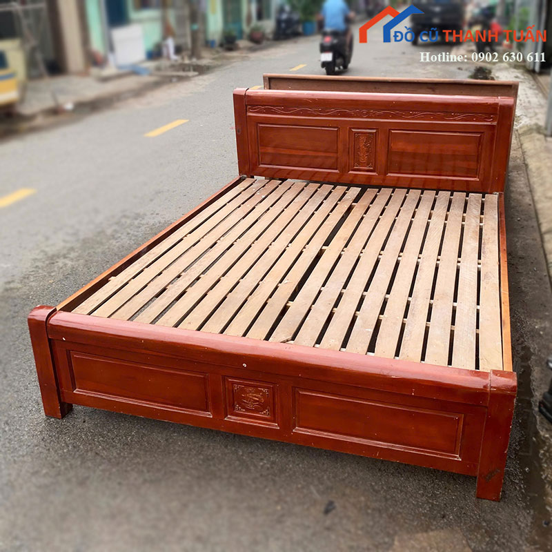 giuong-ngu-go-cu-1m6-dau-giuong-cham-o-trang-tri-2-1 Thanh Lý Đồ Nội Thất Cũ - Chuyên Mua Bán Bàn Ghế Cũ Giá Tốt Nhất