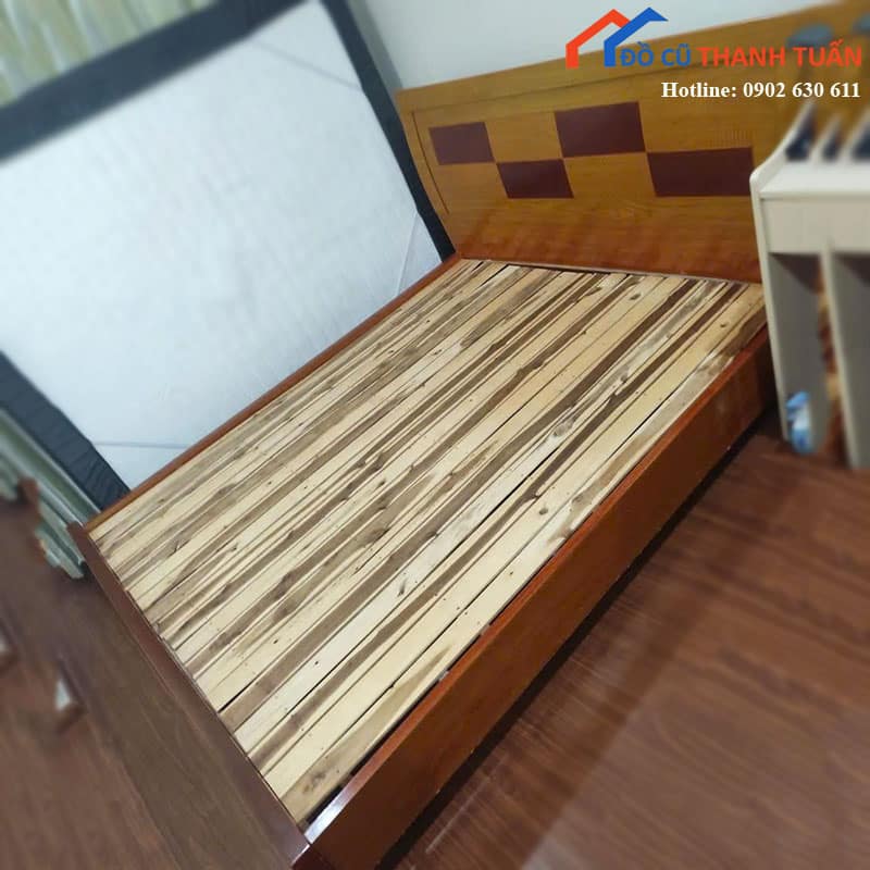 Giường Ngủ Gỗ Cũ 1m6 Đầu Giường Phối Ô Trang Trí