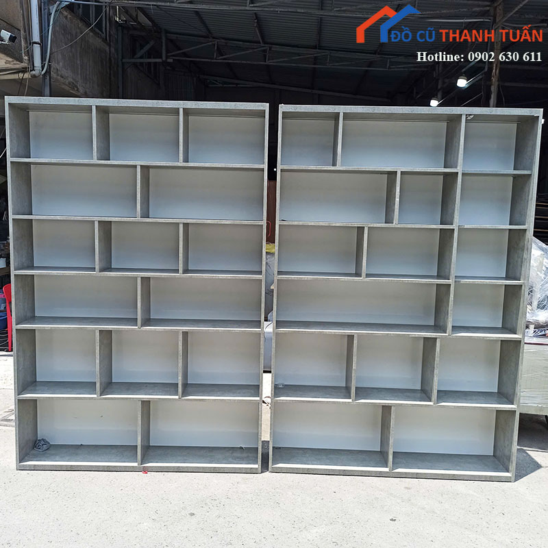 Kệ Trưng Bày Gỗ Công Nghiệp Cũ 1m45 Nhiều Ngăn