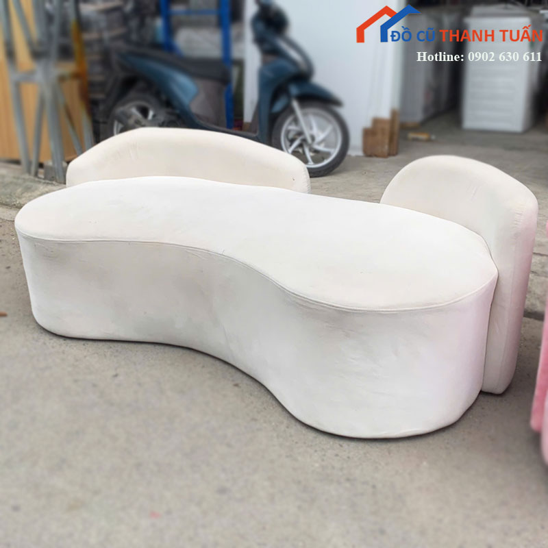 sofa-hat-dau-cu-boc-ni-mau-trang-co-hai-lung-tua-2 Thanh Lý Đồ Nội Thất Cũ - Chuyên Mua Bán Bàn Ghế Cũ Giá Tốt Nhất