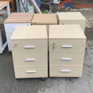 tu-cabin-cu-3-ngan-go-cong-nghiep-co-khoa-1-300x300 Thanh Lý Đồ Nội Thất Cũ - Chuyên Mua Bán Bàn Ghế Cũ Giá Tốt Nhất