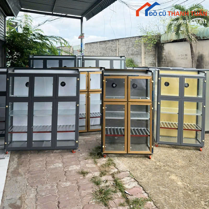Tủ Chén Nhôm Kính Mới 99% Nhiều Ngăn Có Bánh Xe