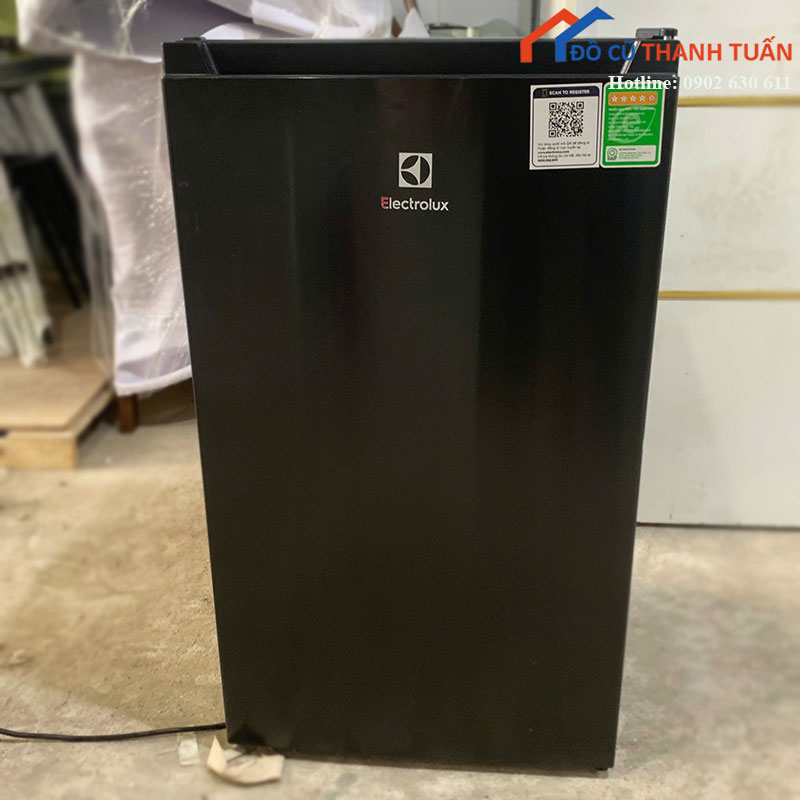 tu-lanh-electrolux-cu-94-lit-mini-gon-gang-2 Tủ Lạnh Electrolux Cũ 94 Lít Mini Gọn Gàng