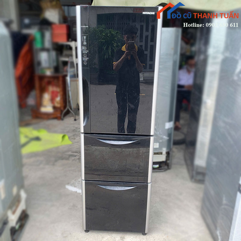 tu-lanh-hitachi-cu-3-cua-thiet-ke-nhieu-ngan-2 Tủ Lạnh Hitachi Cũ 3 Cửa Thiết Kế Nhiều Ngăn