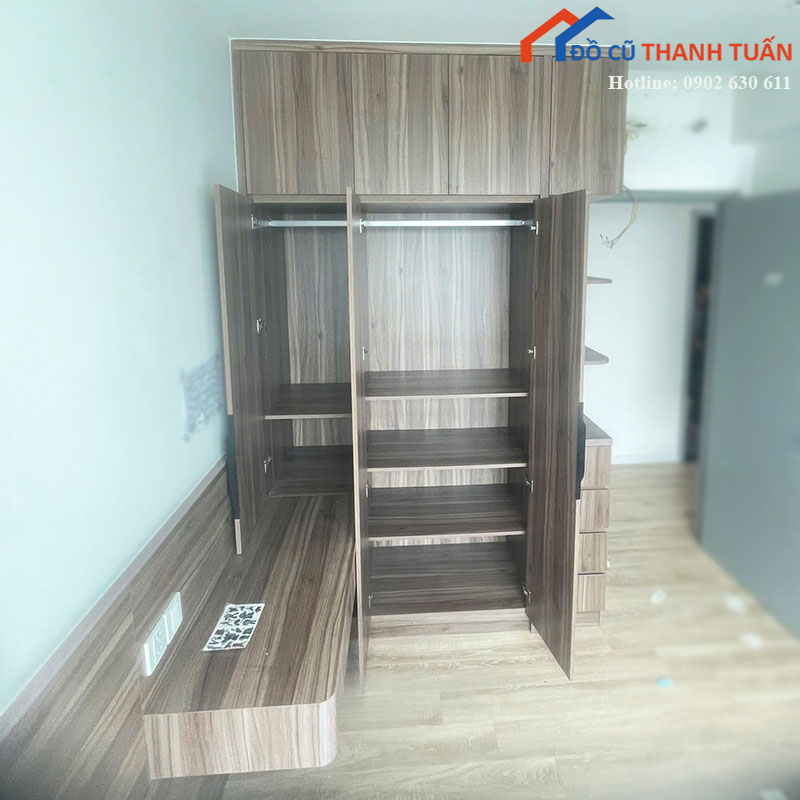 tu-quan-ao-am-tran-cu-kem-ke-va-hoc-ben-hong-3 Thanh Lý Đồ Nội Thất Cũ - Chuyên Mua Bán Bàn Ghế Cũ Giá Tốt Nhất