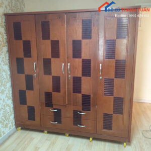 tu-quan-ao-cu-5-canh-co-ngan-keo-va-banh-xe-1-300x300 Thanh Lý Đồ Nội Thất Cũ - Chuyên Mua Bán Bàn Ghế Cũ Giá Tốt Nhất