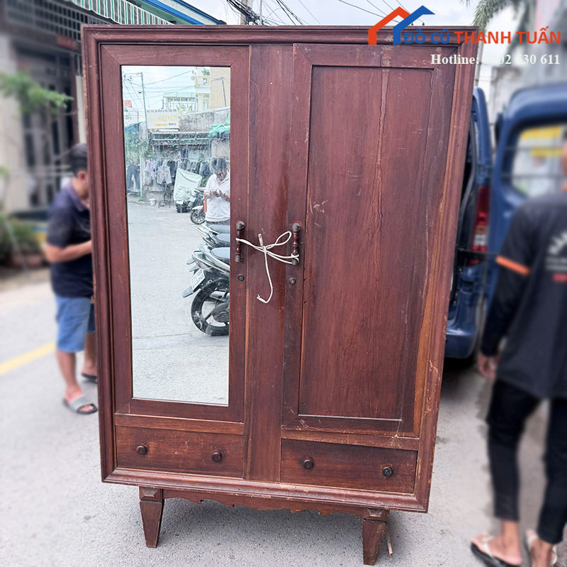 Tủ Quần Áo Gỗ Cũ 2 Cánh Có Gương Soi