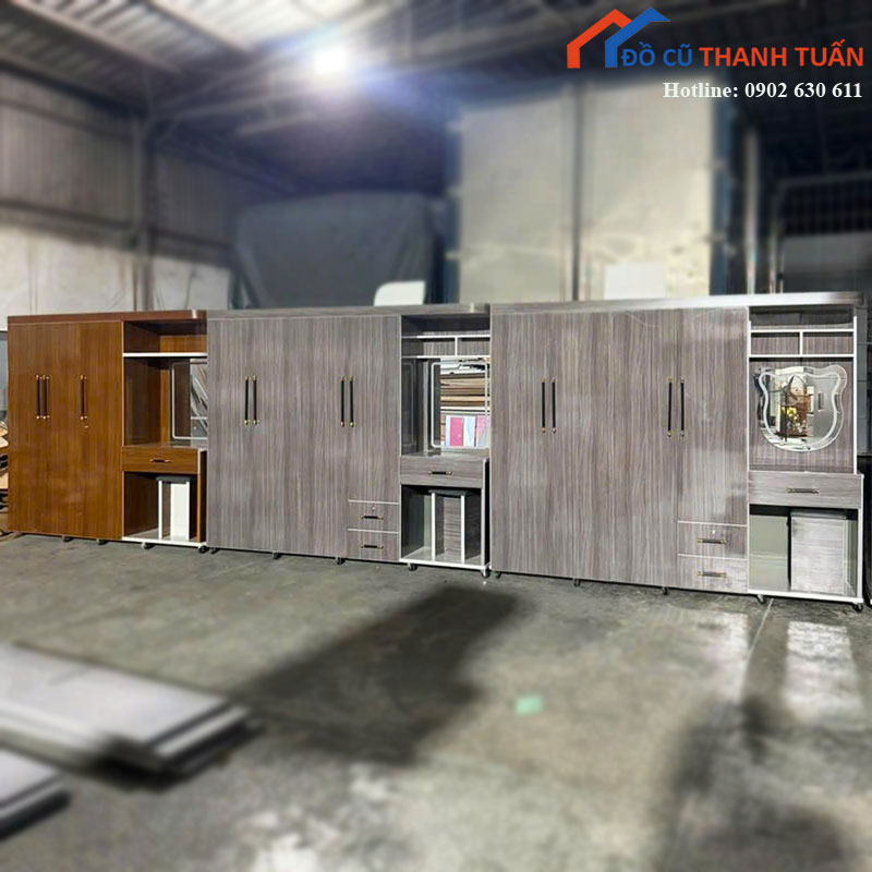tu-quan-ao-nhua-4-canh-kem-ban-trang-diem-moi-99-4 Tủ Quần Áo Nhựa 4 Cánh Kèm Bàn Trang Điểm Mới 99%