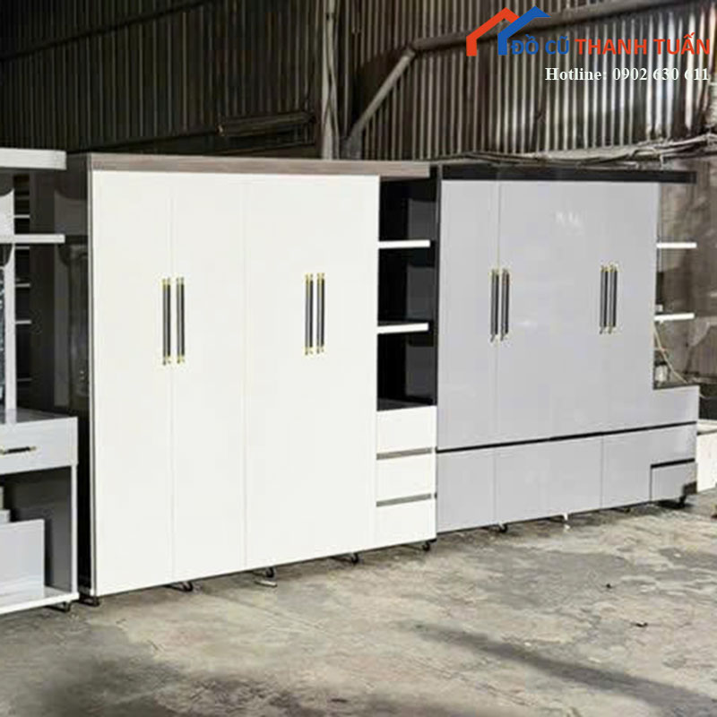 tu-quan-ao-nhua-4-canh-moi-99-kem-ke-ben (7) Tủ Quần Áo Nhựa 4 Cánh Mới 99% Kèm Kệ Bên