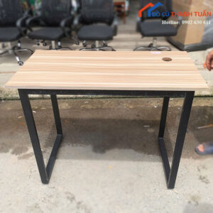Bàn Làm Việc Chân Sắt 1m Chữ U Cũ