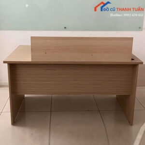 Bàn Làm Việc Cũ Gỗ Công Nghiệp Màu Sồi Có Kệ
