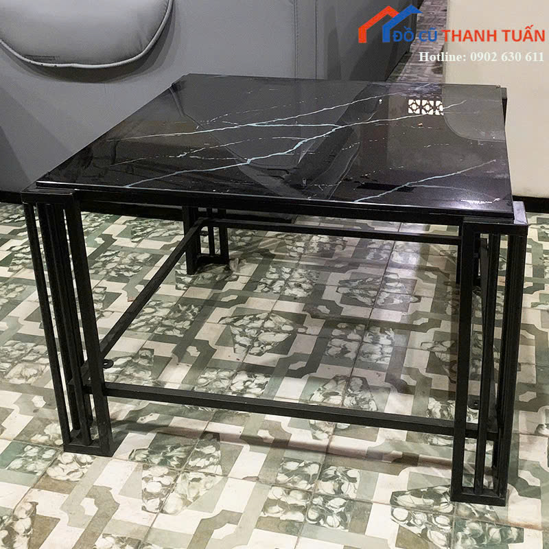 ban-sofa-vuong-mat-da-van-den-70cm-moi-99-4 Bàn Sofa Vuông Mặt Đá Vân Đen 70cm Mới 99%