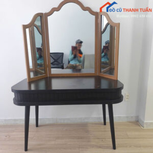 ban-trang-diem-cu-3-guong-gap-mat-den-300x300 Thanh Lý Đồ Nội Thất Cũ - Chuyên Mua Bán Bàn Ghế Cũ Giá Tốt Nhất