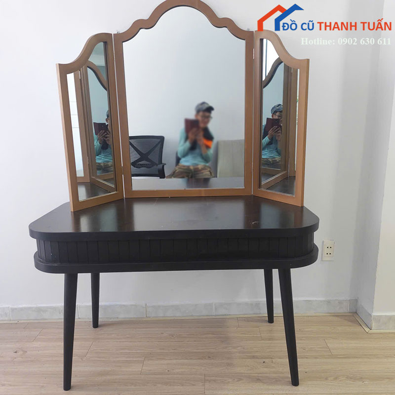 Bàn Trang Điểm Cũ 3 Gương Gập Mặt Đen