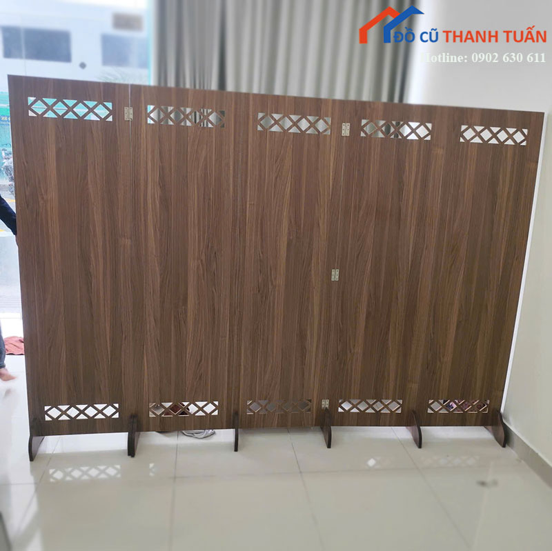 binh-phong-go-cu-5-canh-gap-gon-mau-nau-van-go-1 Bình Phong Gỗ Cũ 5 Cánh Gấp Gọn Màu Nâu Vân Gỗ