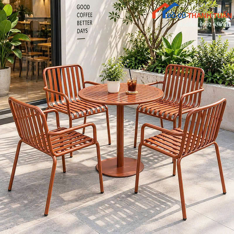 Bộ Bàn Ghế Cafe 4 Ghế Nan Sắt Có Tay Vịn Mới 99%