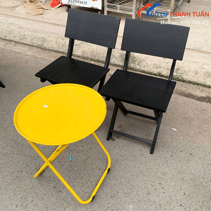 bo-ban-ghe-cafe-cu-ban-tron-kem-2-ghe-xep-3 Bộ Bàn Ghế Cafe Cũ Bàn Tròn Kèm 2 Ghế Xếp