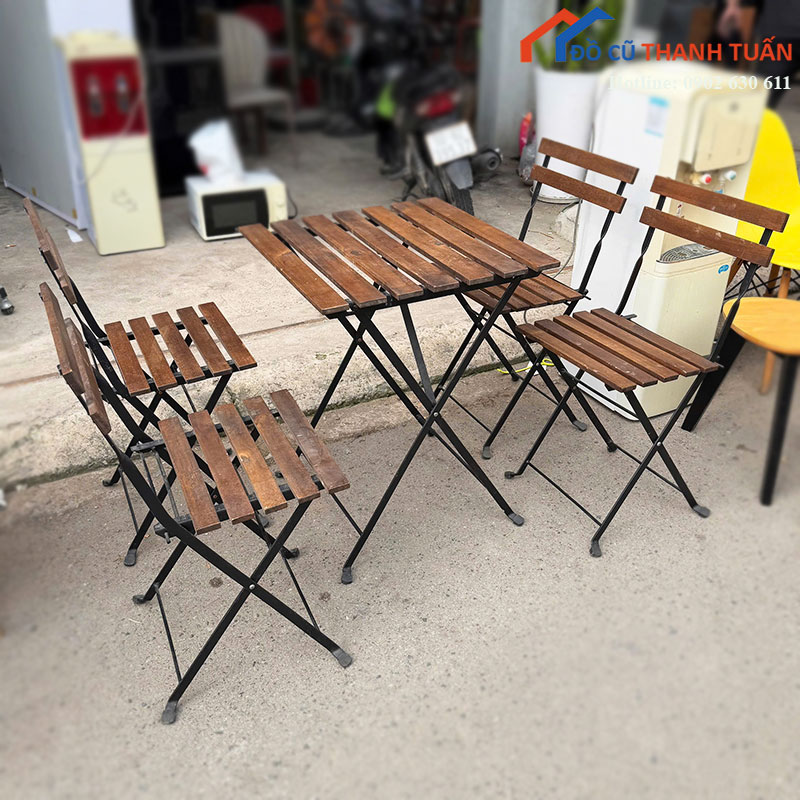 bo-ban-ghe-cafe-cu-go-chan-sat-gap-gon-2 Bộ Bàn Ghế Cafe Cũ Gỗ Chân Sắt Gấp Gọn