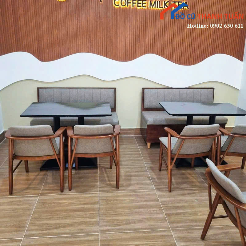 Bộ Bàn Ghế Cafe Khung Gỗ Bọc Nệm Mới 99%