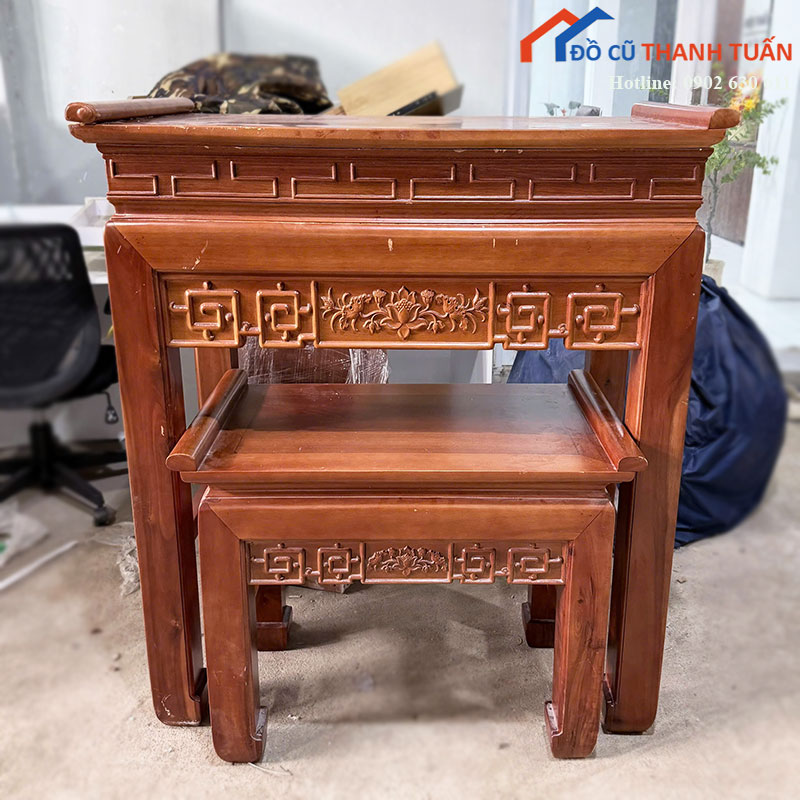 bo-ban-tho-go-cu-cham-hoa-van-dep-1 Bộ Bàn Thờ Gỗ Cũ Chạm Hoa Văn Đẹp