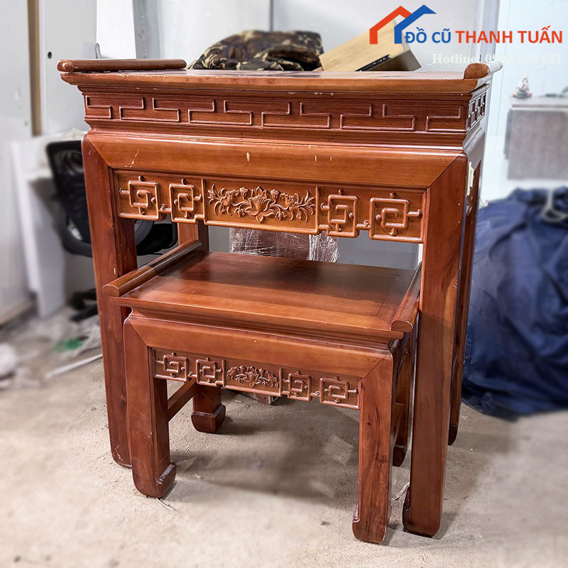 bo-ban-tho-go-cu-cham-hoa-van-dep-3 Bộ Bàn Thờ Gỗ Cũ Chạm Hoa Văn Đẹp