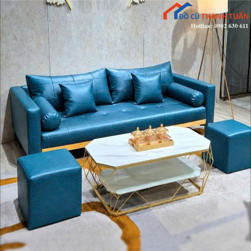 bo-sofa-bang-moi-99-boc-da-co-ban-tra-va-2-don-ngoi-nhieu-mau-1 Bộ Sofa Băng Mới 99% Bọc Da Có Bàn Trà Và 2 Đôn Ngồi (Nhiều Màu)