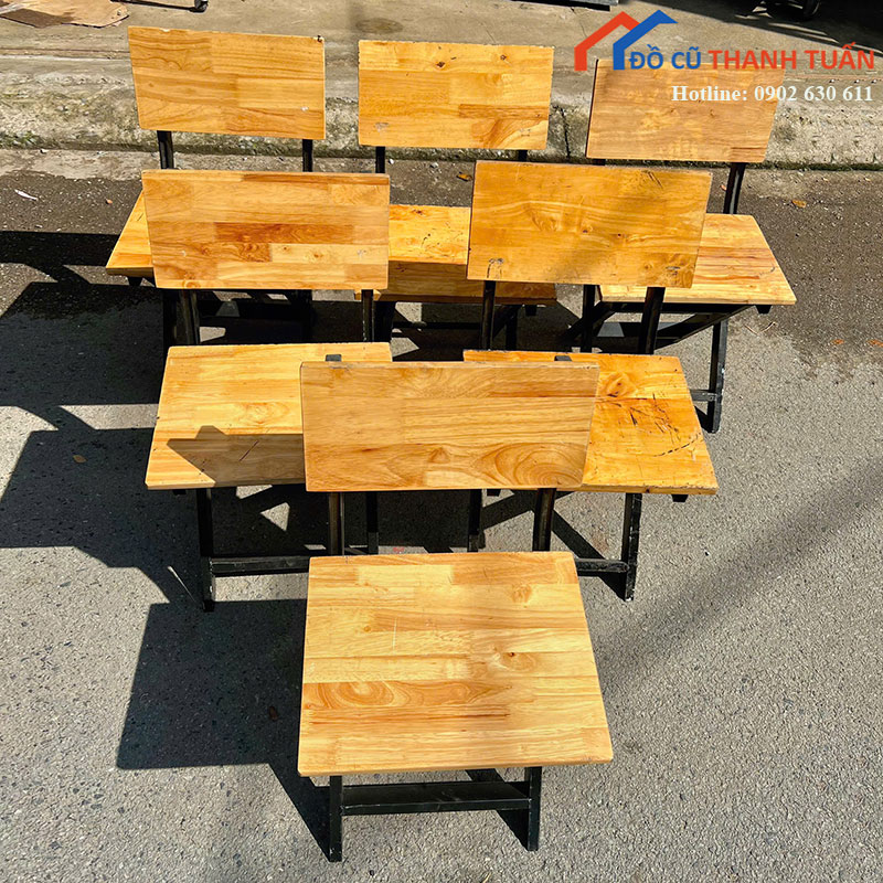 ghe-cafe-gap-gon-cu-mat-go-khung-sat-chan-chu-x-1 Ghế Cafe Gấp Gọn Cũ Mặt Gỗ Khung Sắt Chân Chữ X